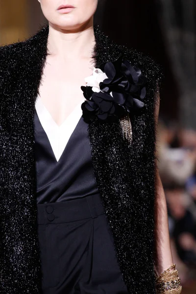 Look 66